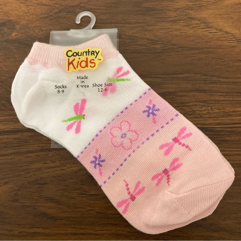 $1 NWT Country Kids Pink and White Dragonfly Socks 8-9